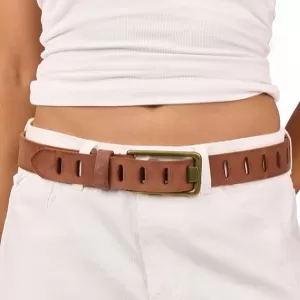 From Classic Leather to Stretchy Chic: The Ultimate Guide to Women’s Belts