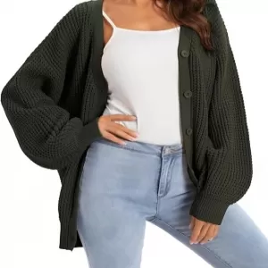 Elevate Your Wardrobe: Discover the Season’s Must-Have Women’s Tops, Cardigans, and Lounge Sets