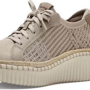 Step Up Your Style Game: The Ultimate Guide to Fashion-Forward Women’s Sneakers for Every Occasion