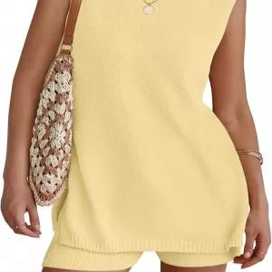 Elevate Your Wardrobe: 3 Must-Have Women’s Pieces for Work, Weekend, and Vacation