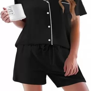 Sleepwear & Loungewear That Blends Comfort with Style: Top Picks for Every Woman