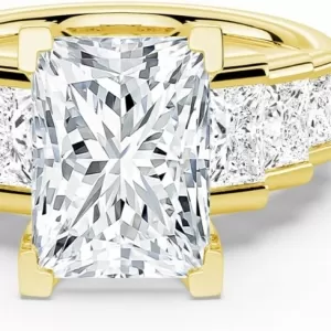The Language of Love: Exquisite Jewelry to Celebrate Every Moment