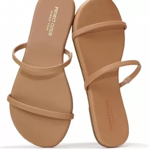 Step Into Style: The Ultimate Guide to Comfortable & Chic Women’s Footwear for 2025