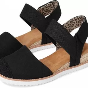 Skechers Women's Desert Kiss Sandal – Woven Fabric Closed Toe Sandals with Memory Foam (Black)