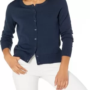 Your Ultimate Guide to Effortless Style: Must-Have Tops, Cardigans, and Hoodies for Every Season