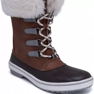 Step Into Style & Comfort: Your Ultimate Guide to Trendy Women’s Boots This Season